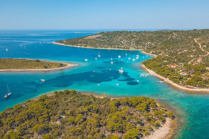 Private Boat Tour to the Blue Lagoon & Solta - Swim, Snorkel, Tan and Relax! - Inclusions Provided