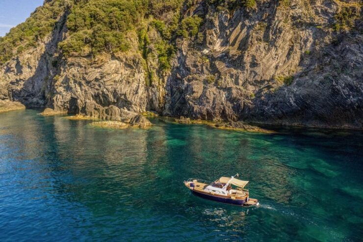 Private Boat Tour to the Gates of the Cinque Terre (FD) - Itinerary Highlights