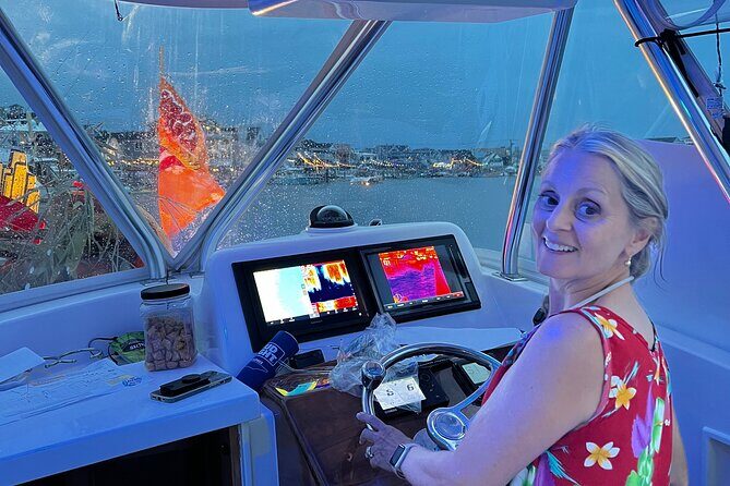 Private Boat Tours and dolphin encounters in Avalon NJ - A Closer Look at the Experience