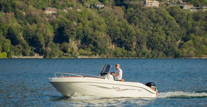 Private Boat Tours on Lake Como - Restrictions