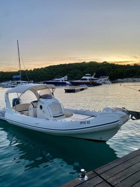 Private Boat Transfer From Split Airport to Island Vis - Frequently Asked Questions