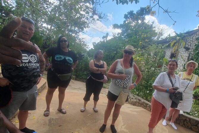 Private Bob Marley 9 Miles / Duns River fall entry fee includes - Final Thoughts: Is This Tour Right for You?