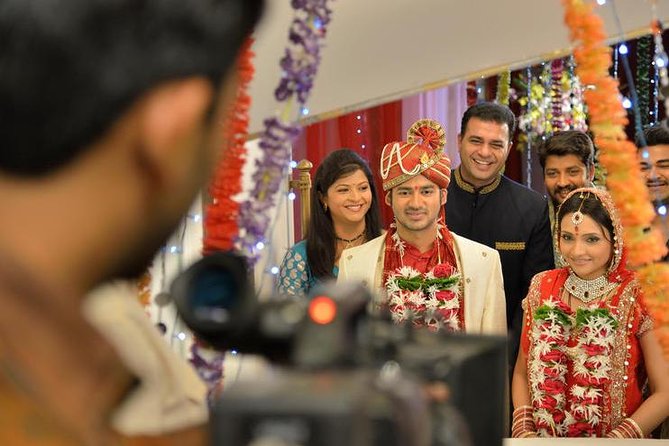 Private Bollywood With Mumbai Sightseeing - Tour Duration and Inclusions