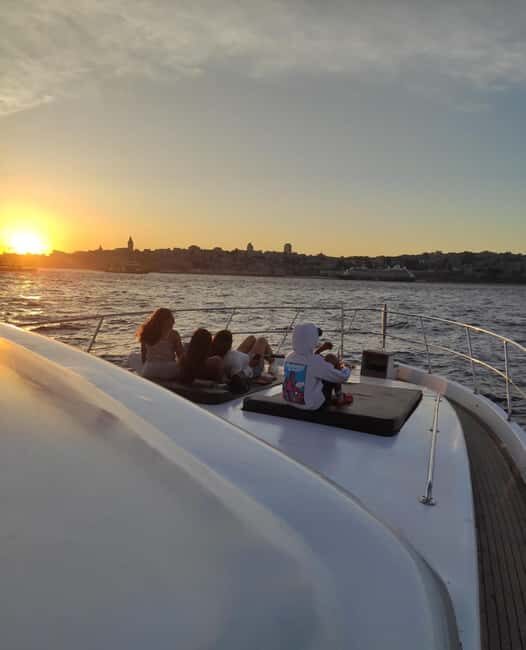 Private Bosphorus Yacht with Local Guide and Snacks - Practical Details That Matter