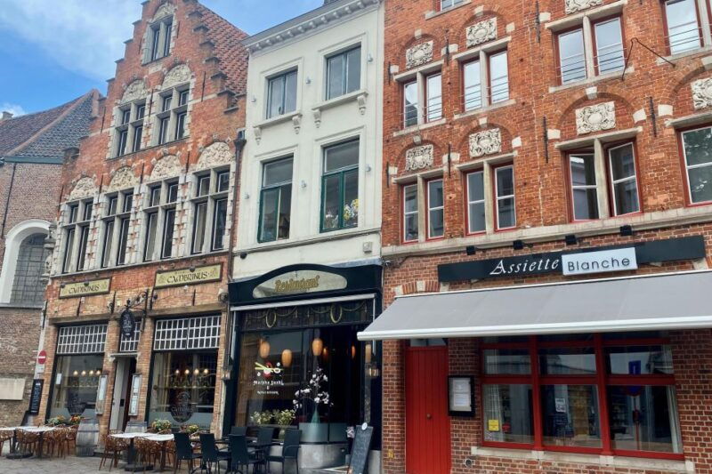Private Bruges Full-Day Trip by Mercedes From Paris - Good To Know