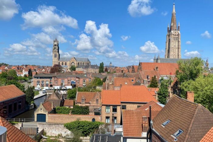 Private Bruges Full-Day Trip by Mercedes From Paris - Free Time Activities in Bruges