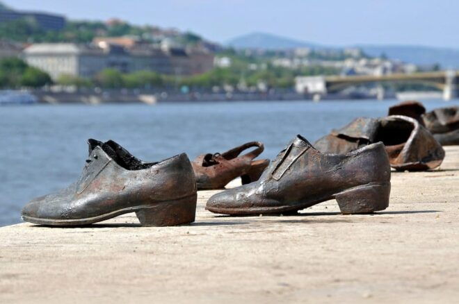 PRIVATE Budapest Jewish Heritage E-Scooter Tour in 90min - Key Sites to Explore