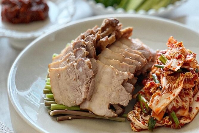 Private Bukchon Walking Tour With Korean Cooking Class - Tour Details