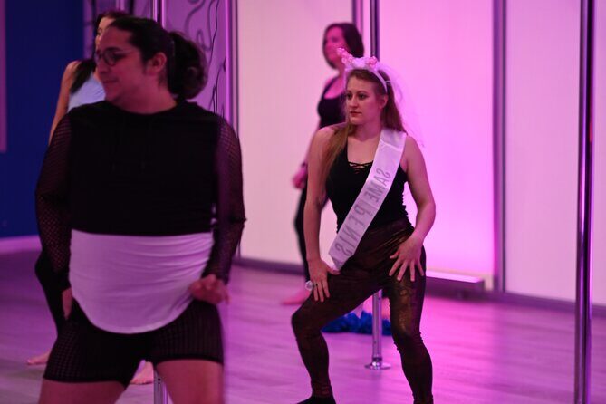 Private Burlesque Party for Up to 15 People at soFly Social ATX - Good To Know