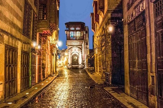 Private Cairo Day Tour to El Moez Street and Alazhar Park - Meeting and Pickup Details