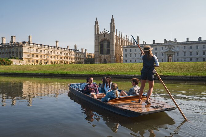 Private Cambridge Uni Alumni-Led Walking Tour & Punting Tour - Meeting Point and Starting Location