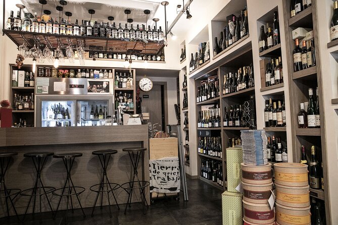 Private Campania Wine Tasting Experience in Napoli - Private Wine Tasting at a Naples Wine Bar