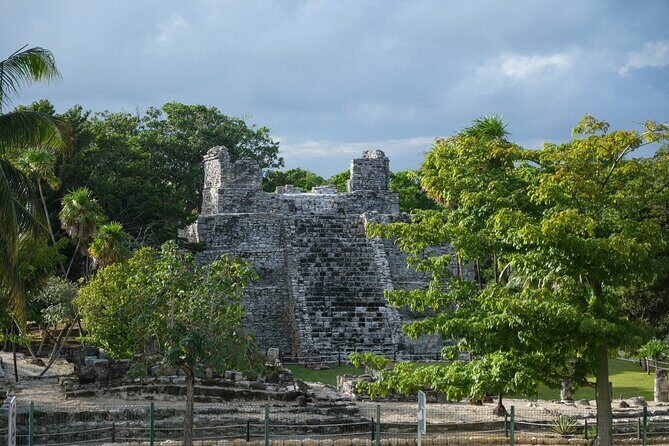 Private Cancun City Tour! Ruins and Mercado 28 - A Detailed Review of the Cancun Private City Tour