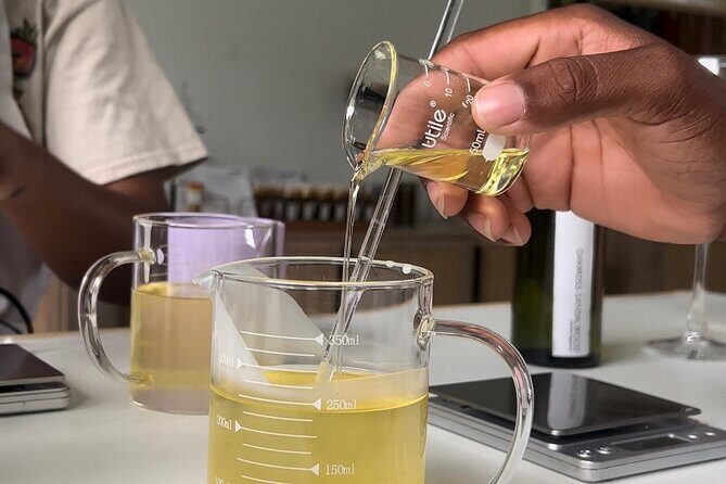 Private Candle Making Class in Tortola - The Experience’s Strengths