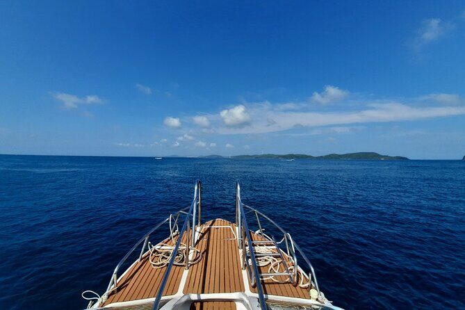 Private Canoe Tour Phu Quoc Four Islands and Cable Car - FAQ