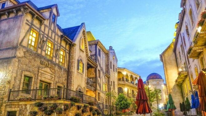 Private Car - BaNa Hills- Golden Bridge From Hoi An/Da Nang - Pricing and Availability