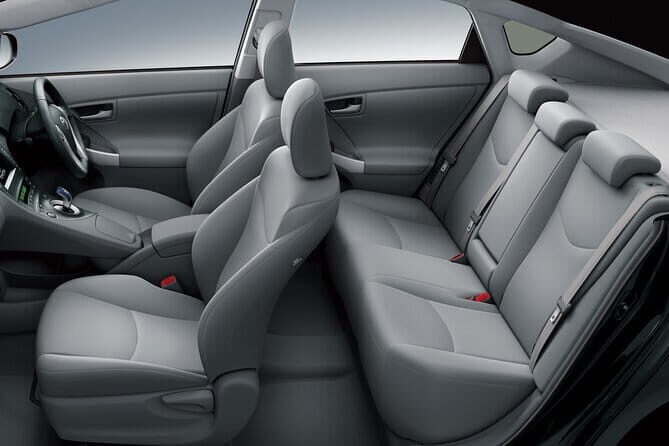 Private Car & English-Speaking Driver Sri Lanka Island wide - Exploring Sri Lanka at Your Own Pace