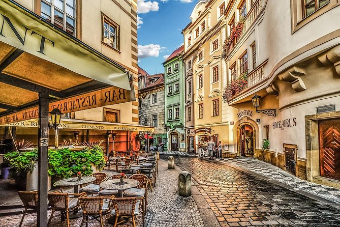 Private Car From Munich To Prague: Daytrip With 2h Sightseeing - Bespoke Transfer Service