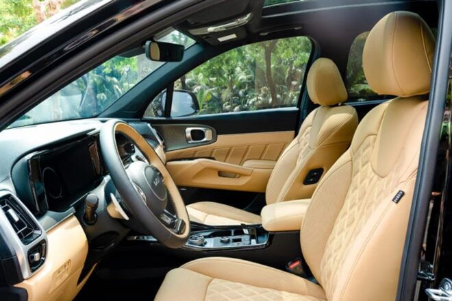 PRIVATE CAR NHA TRANG - MUI NE - Driver Information