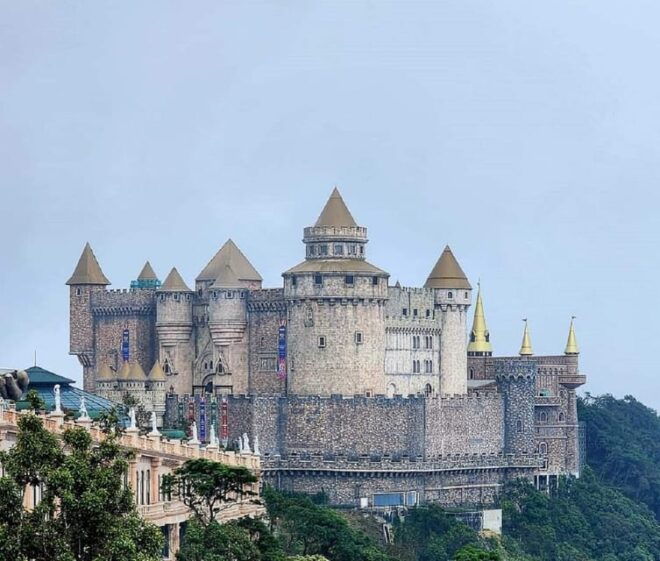 Private Car to Golden Bridge & Marble Mountain and Back - Transportation Details