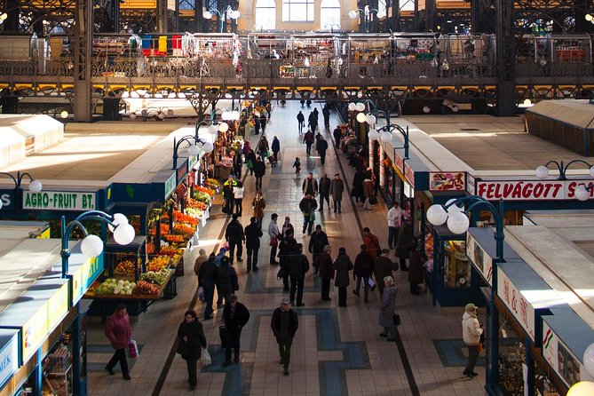 Private Car Transfer From Prague to Budapest With 2 Hour Stop - The Sum Up