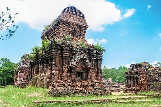 Private Car Transfer to MY LAI MASSACRE & MY SON HOLYAND - Honest Feedback for My Son Holyand