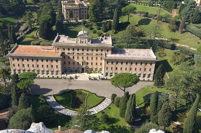 Private Car Transfers From Airport to Rome City - Service Inclusions