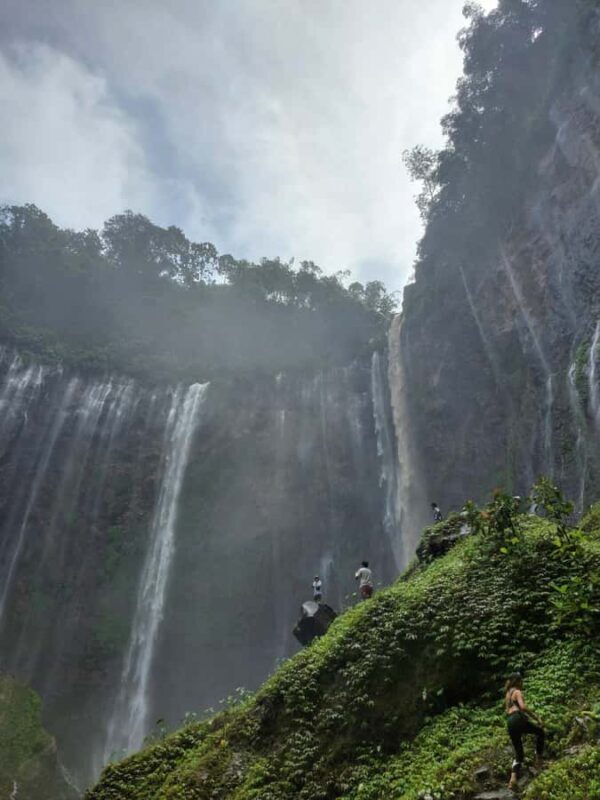 Private car Yogyakarta:Tumpak Sewu Waterfall Bromo Ijen Tour - Discover the Natural Wonders of East Java with a Private 4-Day Tour