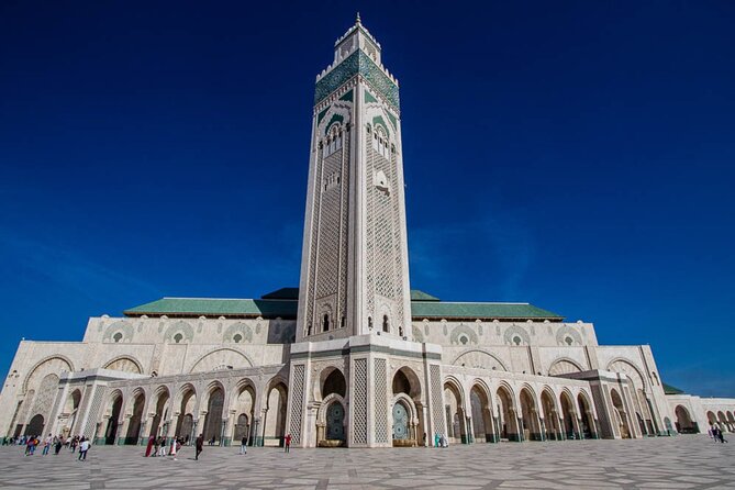Private Casablanca City Tour With Professional Guide Vip - Tour Experience