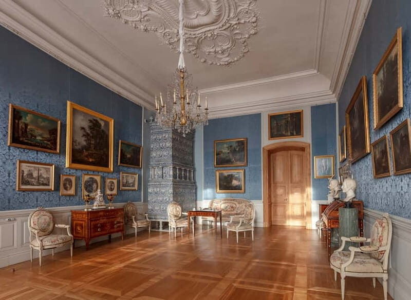 Private Castle tour from Riga:Rundale, Bauska+Hill of Cross - Good To Know