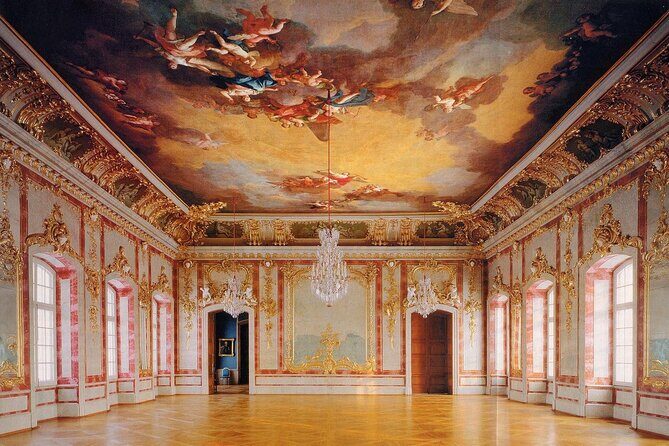 Private Castle tour from Riga:Rundale, Bauska+Hill of Crosses(LT) - FAQs