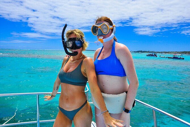 Private Catamaran Cruise with Open Bar Punta Cana - The Sum Up