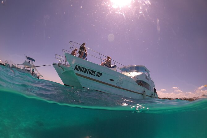 Private Catamaran Deluxe - Itinerary