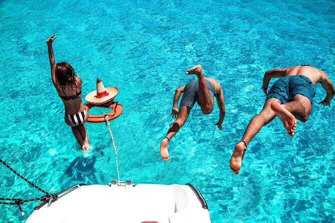 Private Catamaran to Isla Mujeres! Drinks, Party & Adventure - Is This Tour Worth the Price?