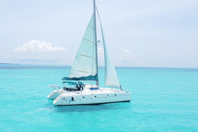 Private Catamaran Tour to Isla Mujeres, Snorkeling, From Cancun - Reviews