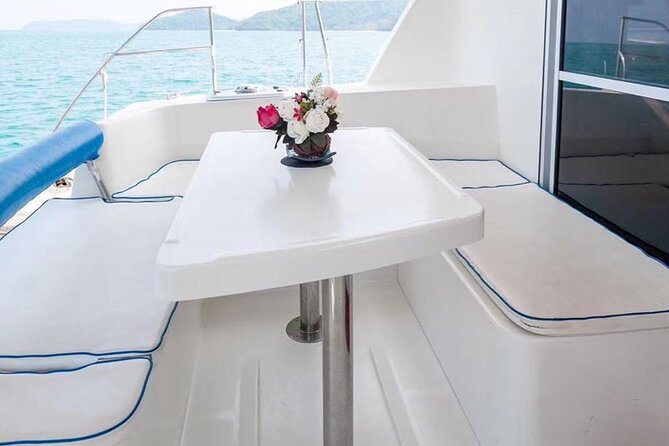Private Catamaran Yacht Charter to Coral Island - Features of the Coral Island Experience