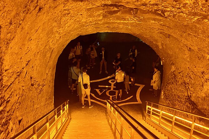 Private Champagne Moët & Chandon, Veuve Clicquot Trip With Lunch - Questions and Assistance