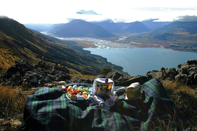 Private Champagne Picnic on a Peak With Helicopter Ride - The Sum Up