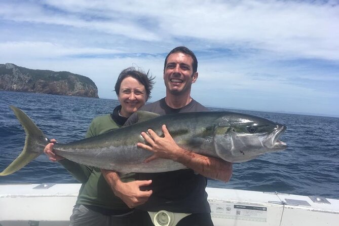 Private Charter 8 Hour Combo: Poor Knights Snorkel and Paddleboard With Fishing - Paddleboarding in the Bay