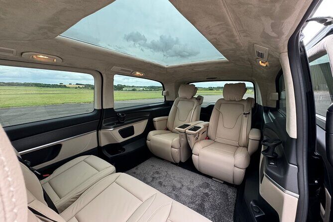 Private Chauffeured Tour to Hampton Court Palace from London - Frequently Asked Questions