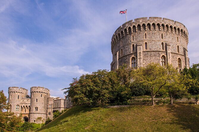 Private Chauffeured Tour to Windsor Castle from London - Analyzing Cost and Value