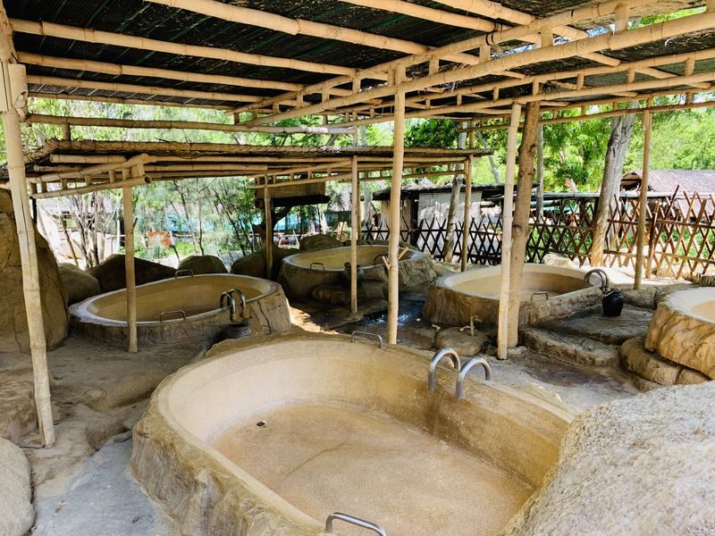 Private Check-out Tour: I-Resort, Local Dinner, & Airport Drop-off - Dinner choices: a full Vietnamese meal or a bowl of noodles