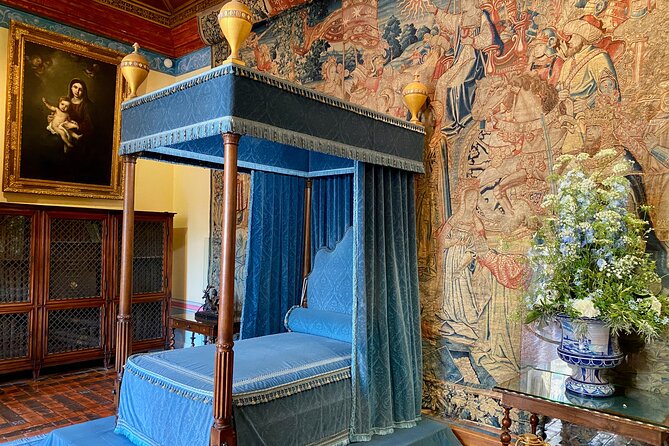 Private Chenonceau — Chambord Full-Day Trip by Minivan From Paris, Wine Tasting - Wine Tasting and Cave Visit