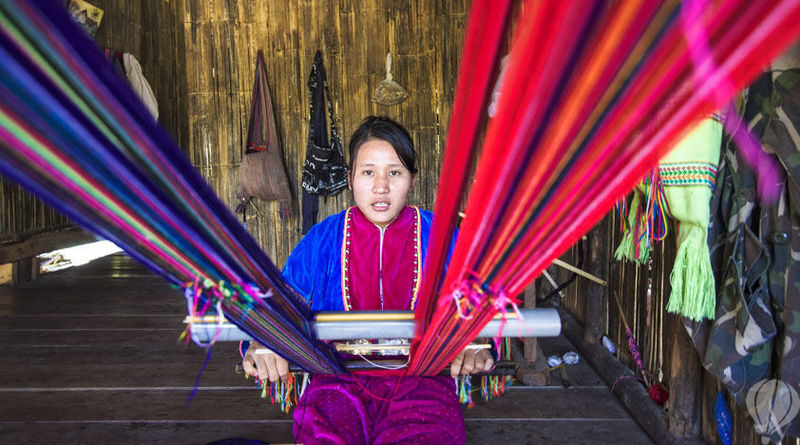 Private Chiang Dao Cave Temple and Karen Long Neck village Day Tour - A long northern Thailand day from Chiang Mai