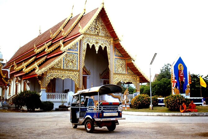 Private Chiang Mai Old City Half Day Tuk Tuk Tour - Local Cultural Immersion