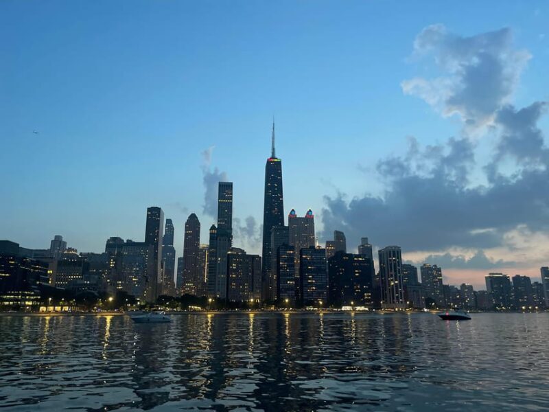 Private Chicago Boat Rental - Explore Chicago's Skyline - The Cost and Value