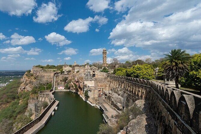 Private Chittorgarh Day Trip from Udaipur with Optional Guide - Exploring the Private Chittorgarh Day Trip from Udaipur: An Honest Breakdown