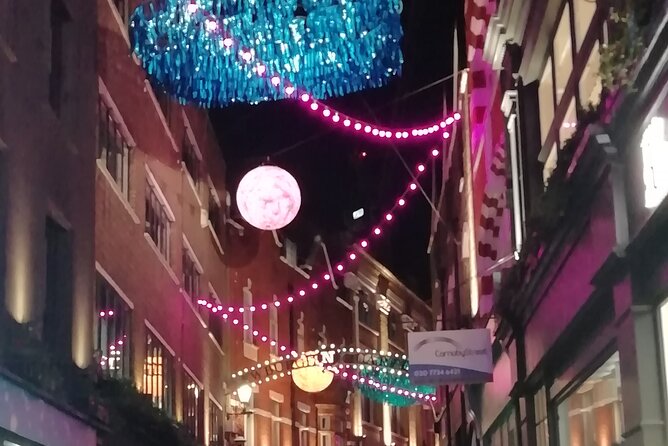 Private Christmas Lights Walking Tour in London With a Local - Tour Details