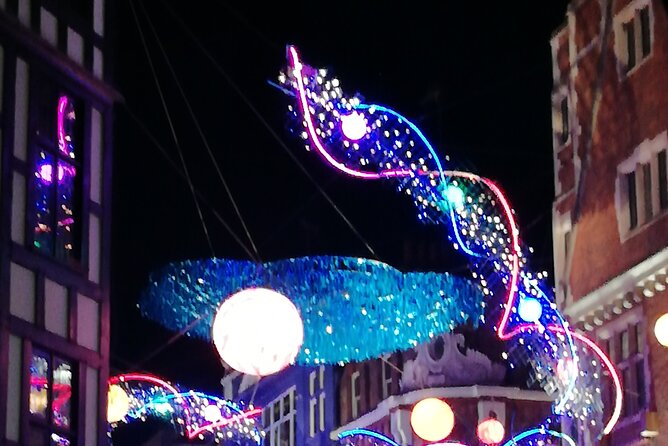 Private Christmas Lights Walking Tour in London With a Local - End Point