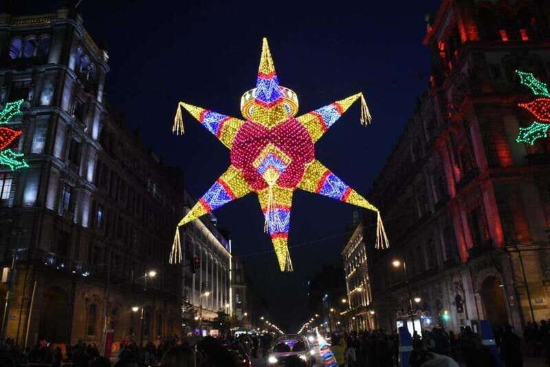 Private Christmas Walking Tour in Cabo San Lucas - Explore Cabo in Holiday Decor